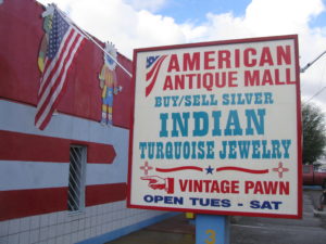 Tucson Antique Mall days and hour of operations